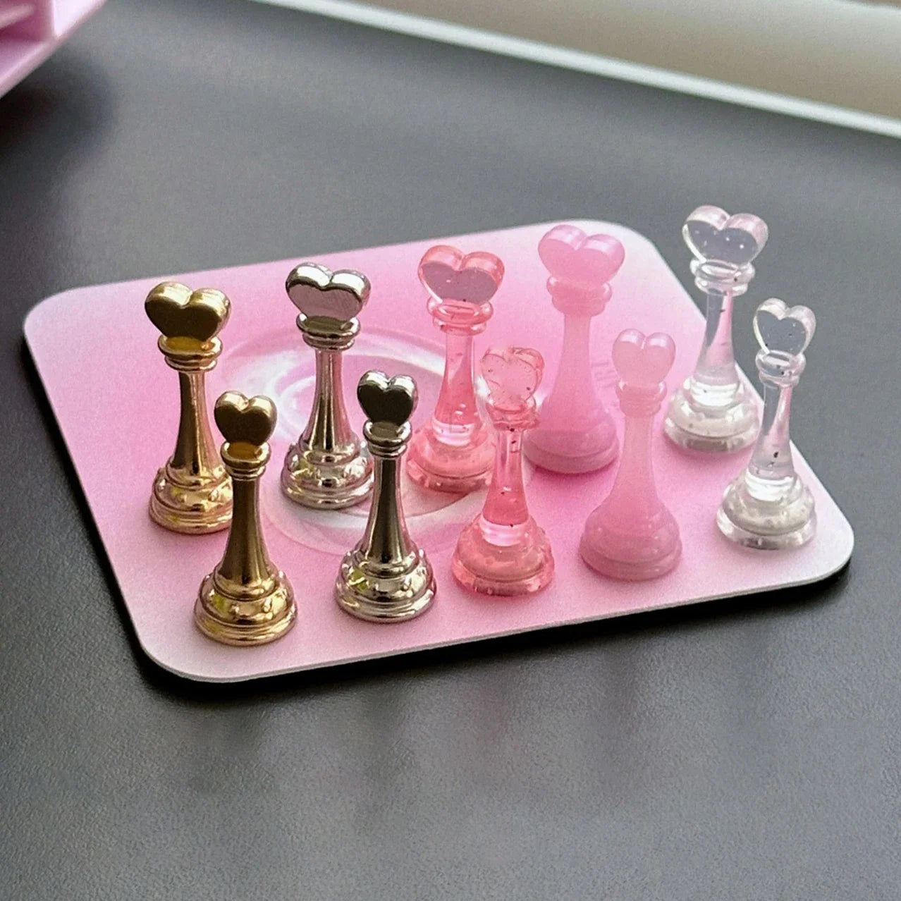 Lootaan Love Nail Holder Set Acrylic Nail Stand for Press On Nail Tips Showing Shelves Stainless Steel Plate Palette Display Kit